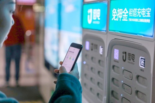 聚美优品多元化的布局 (聚美优品时尚多元化日见雏形)