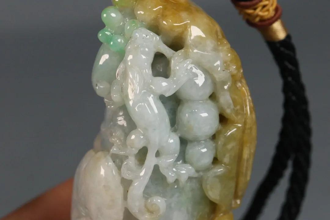 翡翠挂件分享,分享几款翡翠