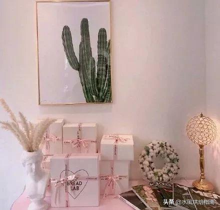 不用去韩国排队,也能吃到火爆的ins的LeBreakLab草莓蛋糕卷