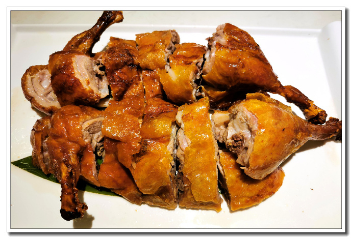 郑州小吃美食一条街附近酒店,郑州住宿附近有美食