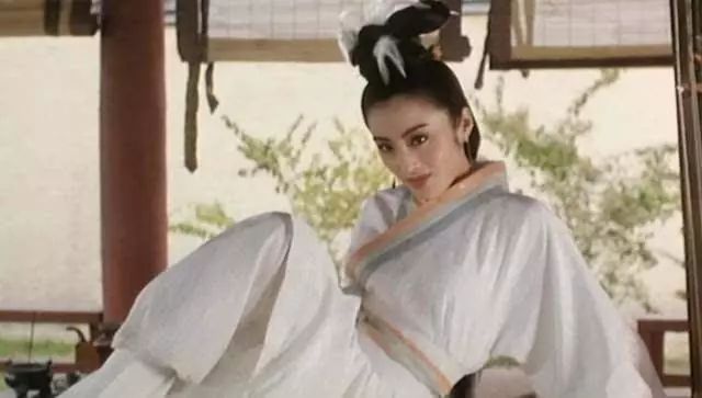 赵敏的回眸一笑百媚生,赵敏回眸一笑百媚生图片