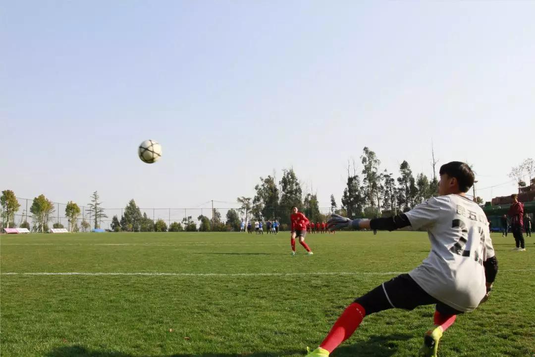 小伙伴们注意啦,昆明女足