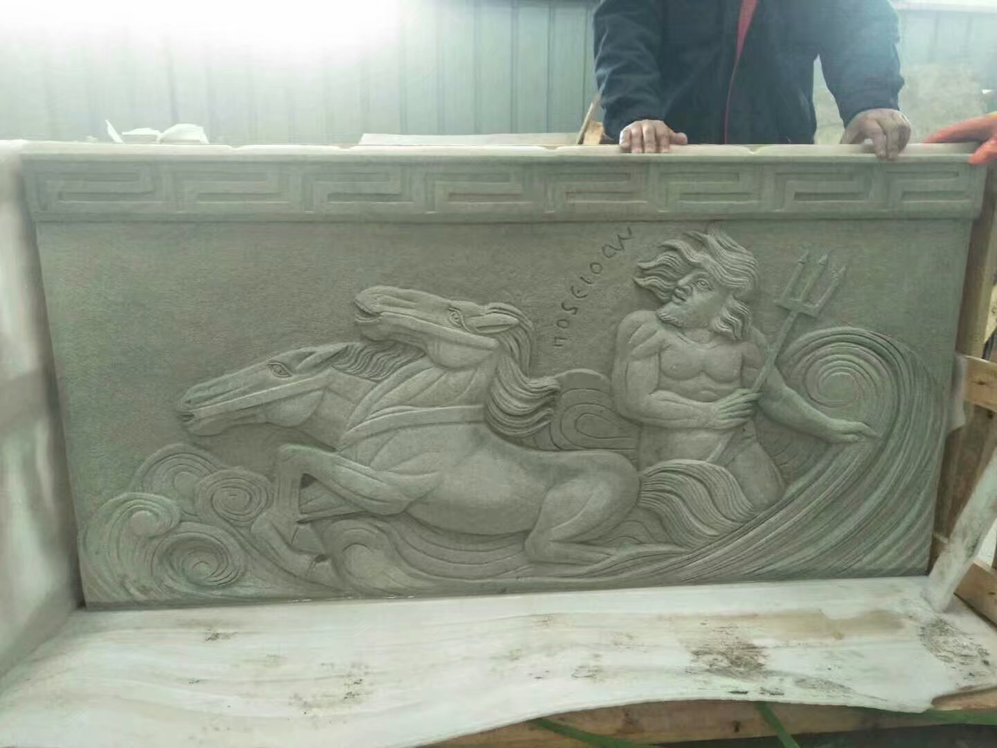 人造砂岩浮雕多少钱,砂岩浮雕价格多少钱一平方