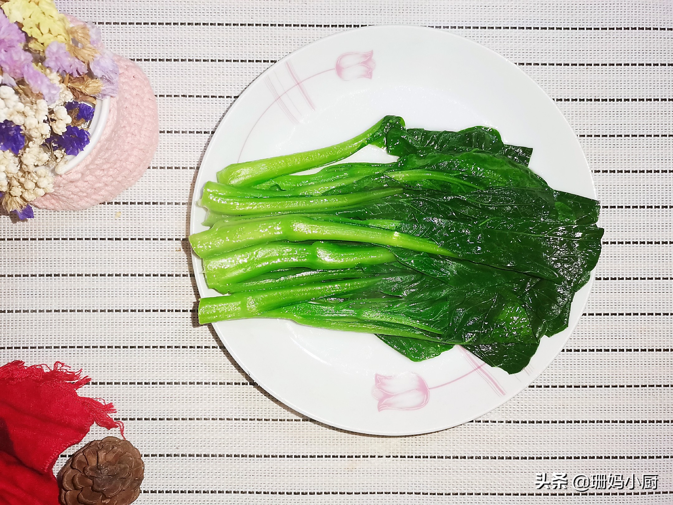 青菜焯水如何保持青绿,青菜焯水正确方法