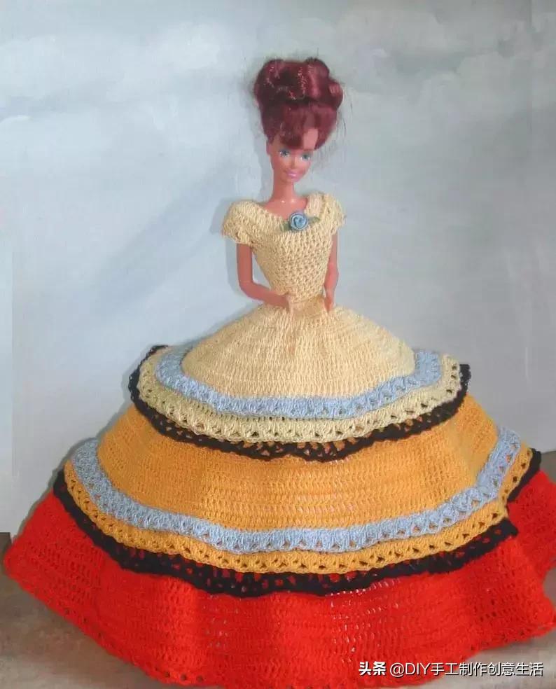 娃娃的衣服怎么钩简单,钩最简单的娃娃衣服教程