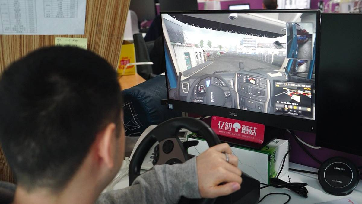 莱仕达v9方向盘深度评测,莱仕达v9玩地平线5方向盘