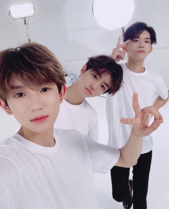 王俊凯三小只演唱会,三小只五周年演唱会王俊凯solo