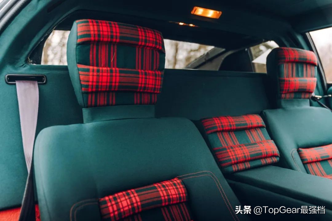 007座驾阿斯顿马丁电影片段,007座驾路特斯