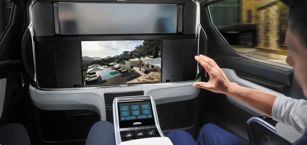 仅需254.57万元就能开回家的雷克萨斯LM终于来了！你心动了么？