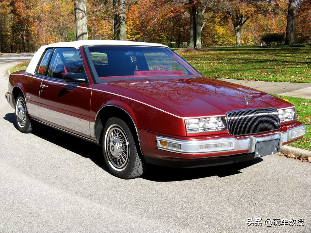 汽车屏幕越来越大,现在车屏幕越来越大好吗