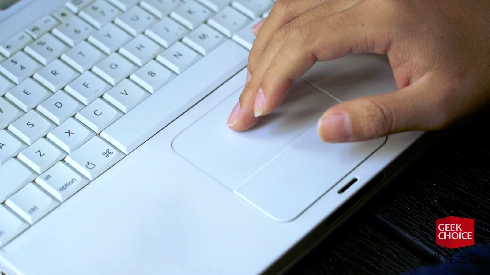 16年的苹果笔记本电脑还值得买吗,苹果笔记本macbook值得购买吗