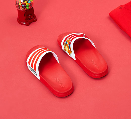 优衣库与kaws联名t恤 (优衣库kaws联名t恤图片)