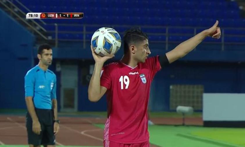 疯狂16-04分爆冷掀翻西部第一,卫冕冠军12分钟3球踢疯了8轮