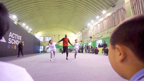 基普乔格刷新男子马拉松世界纪录,马拉松世界纪录基普乔格平均时速