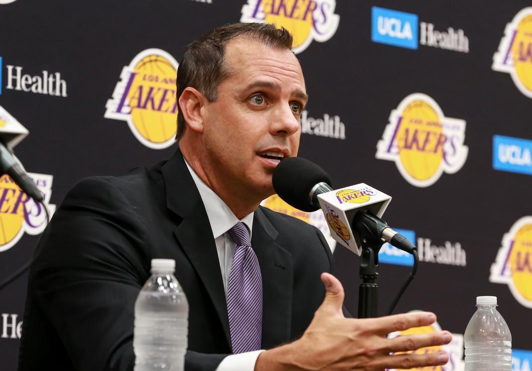 庄神受伤图片,庄神受伤最新消息