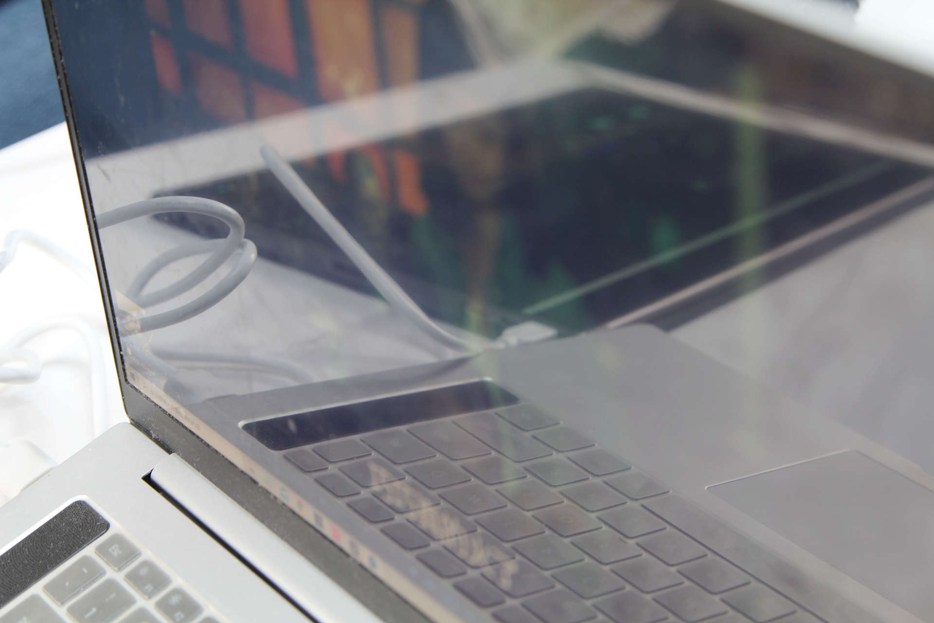 innocn29寸美术显示器评测,innocn44寸显示器评测