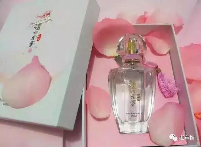 奔驰c-class,奔驰c-class-l哪款是立标