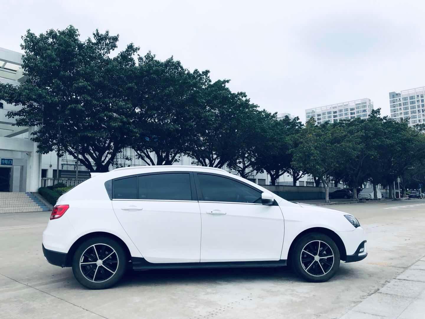 吉利rs配置及油耗,千里之外淘车怎么样