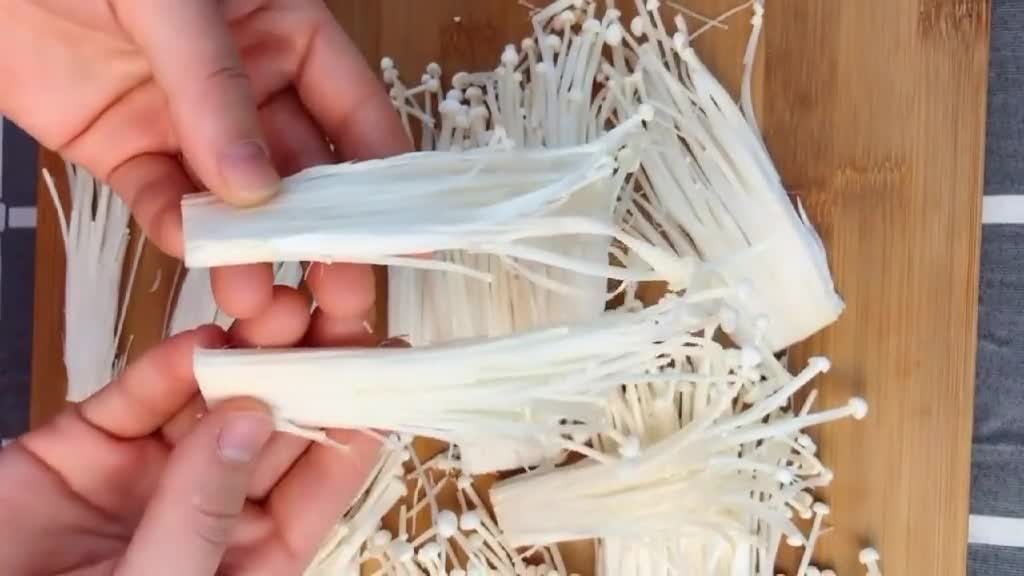 金针菇怎么吃酥脆不塞牙,金针菇塞牙怎么做好吃