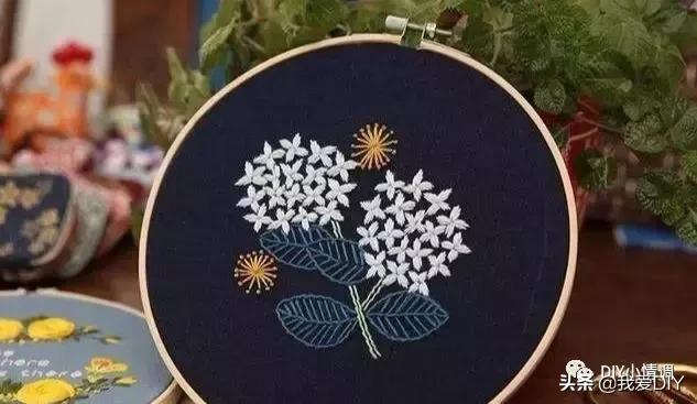 刺绣新手一步一步刺绣花,超详细的漂亮小花刺绣教程