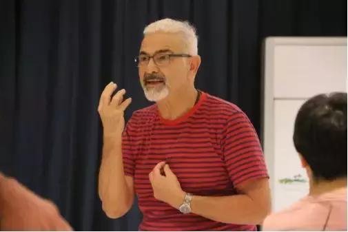 Zvika派索Pesso戏剧舞动￨国际舞动大师带你进行一场时光机的旅程