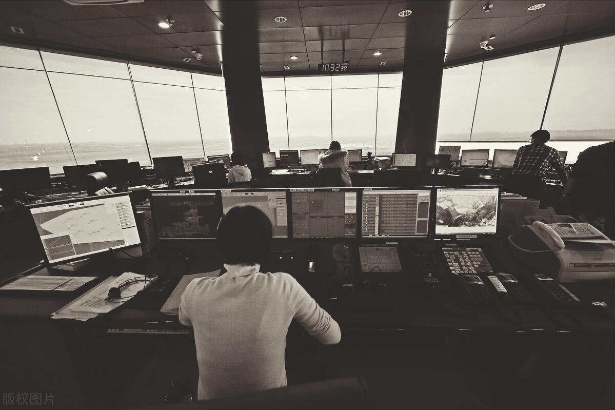 1982劫机事件揭秘：机内有外宾，劫匪是中南海保镖，舱内大乱斗