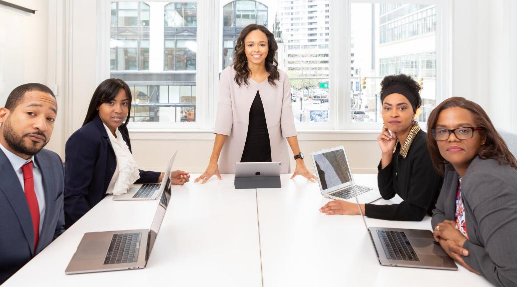 职场观人的十大细节准到可怕,在职场上怎样才能看出靠谱的同事