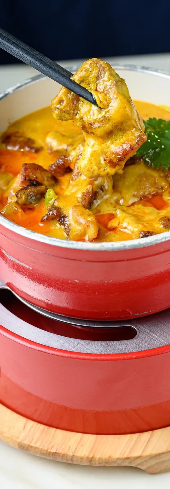 花城汇椰子鸡煲,花城汇美食椰子鸡