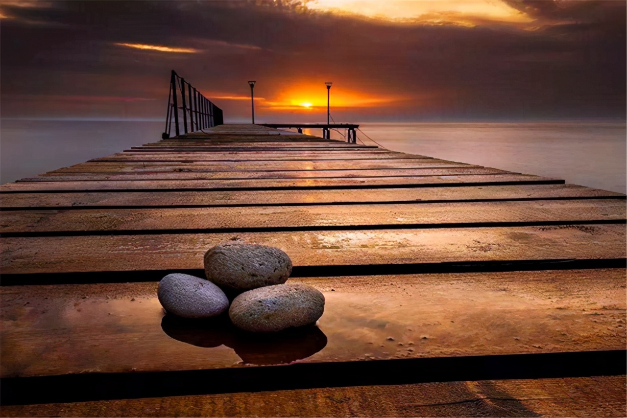 有城府的人一般说话较谨慎,有城府的人懂得隐藏这三个秘密