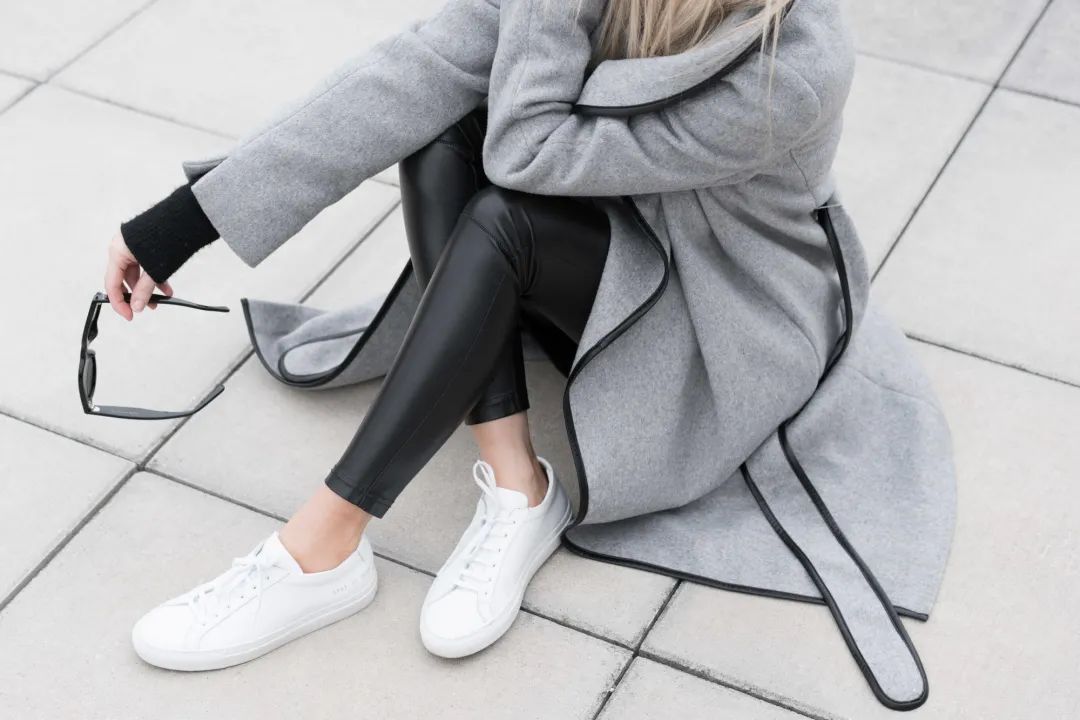 又好看又百搭的小白鞋,那些超好看的又百搭的小白鞋