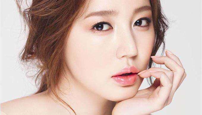 唇干唇纹消失的最佳方法,嘴唇怎么去死皮防止唇纹