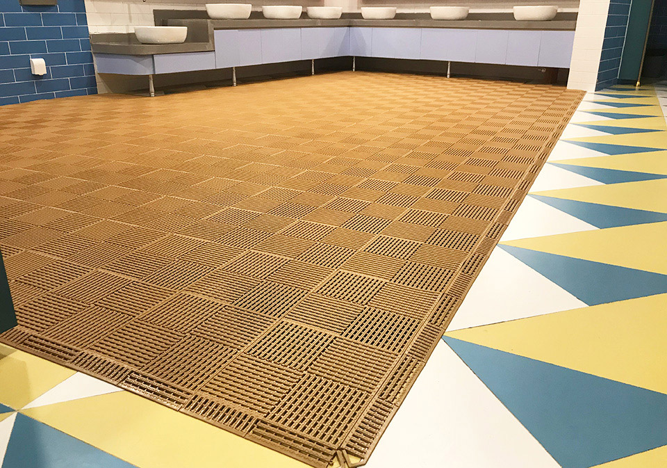 地垫怎样清洗快速有效又干净,地垫清洗小窍门介绍