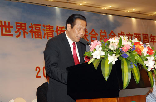 淘金记：穷小子赚13亿美金，成为南非华人首富，最后落败为阶下囚