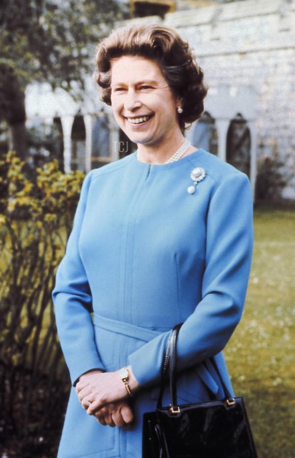 英女王最喜欢的首饰,英国王室珍珠胸针