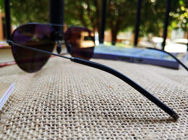 直击高端太阳眼镜*力暴**行业，小米这次再当“搅局者”