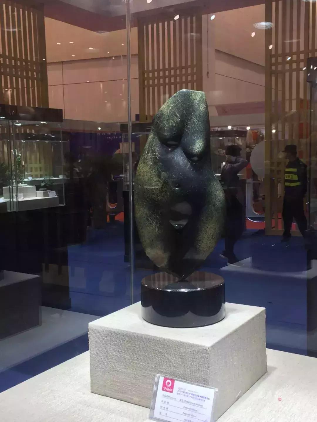 十三届子冈杯玉雕,子冈杯玉雕作品展现场