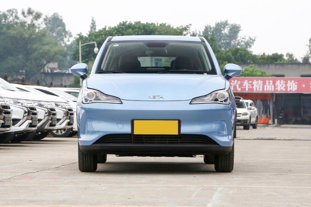 续航401km的哪吒x怎么样,哪吒aya401夏季真实续航多少公里