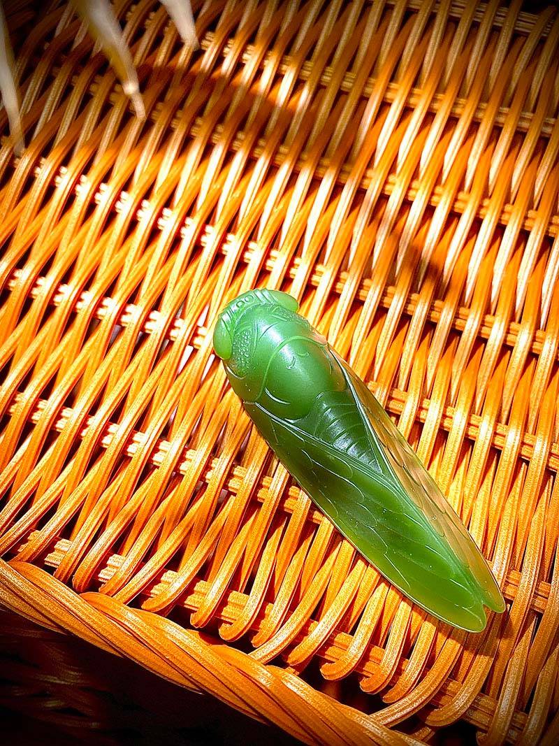 五彩斑斓的和田玉家族！这抹价值不菲万的“绿”来自何方？