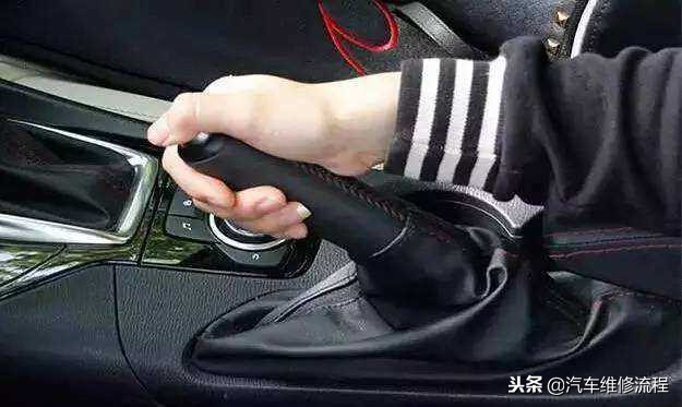 刹车失灵可以慢慢拉手刹吗,刹车自由行程长怎么解决