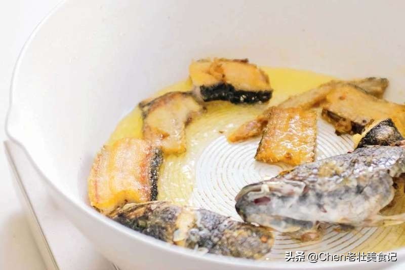 酸菜鱼最简单好吃的做法,做酸菜鱼最好吃最简单的方法