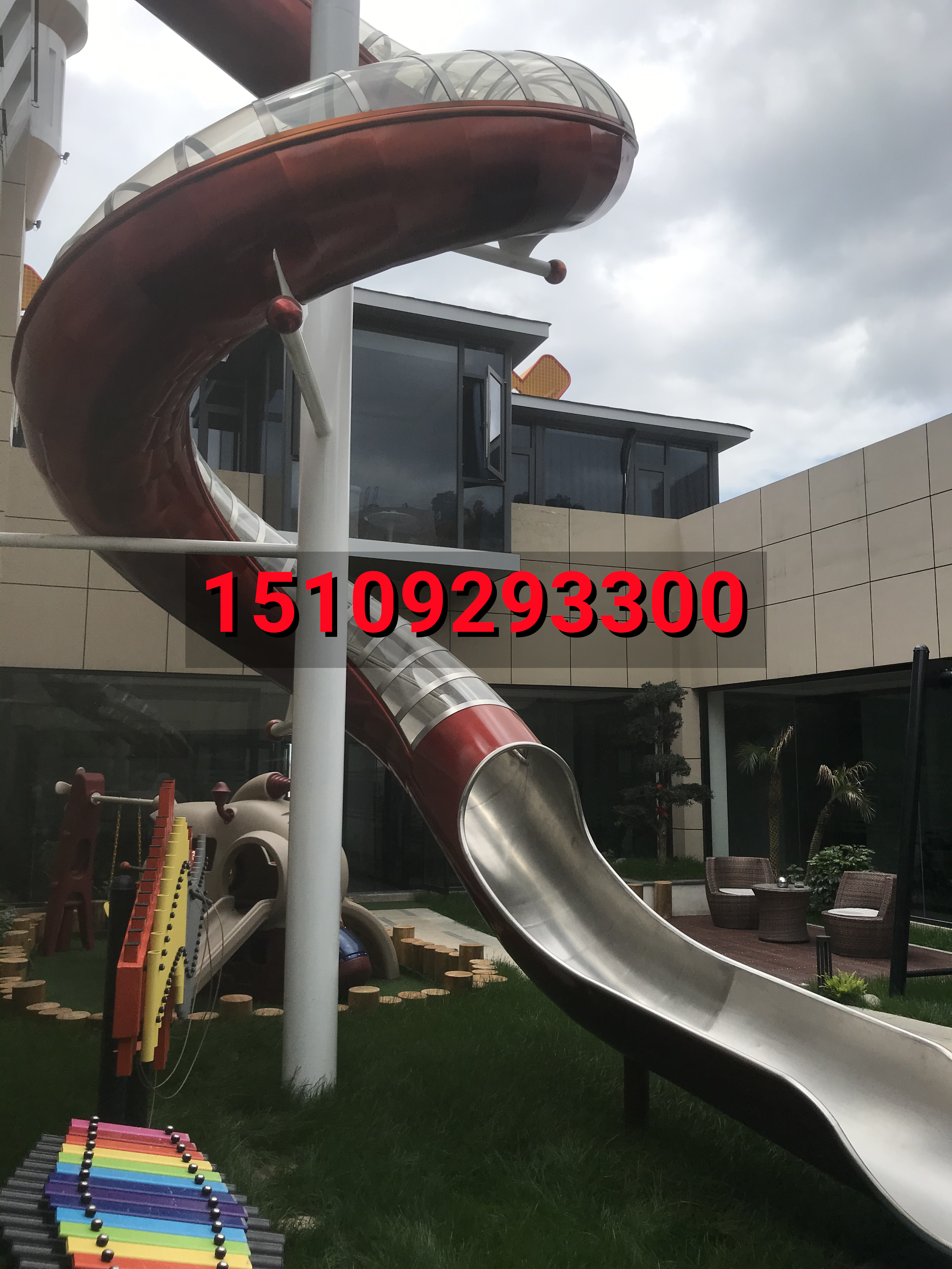 户外景区不锈钢滑梯厂家,陕西景观滑梯设备厂家