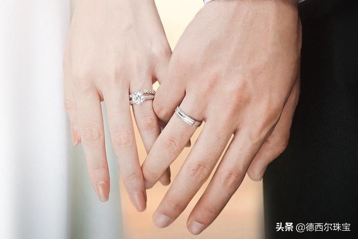 白金玫瑰金18k金哪个更贵,铂金和18k白金哪个适合长期佩戴