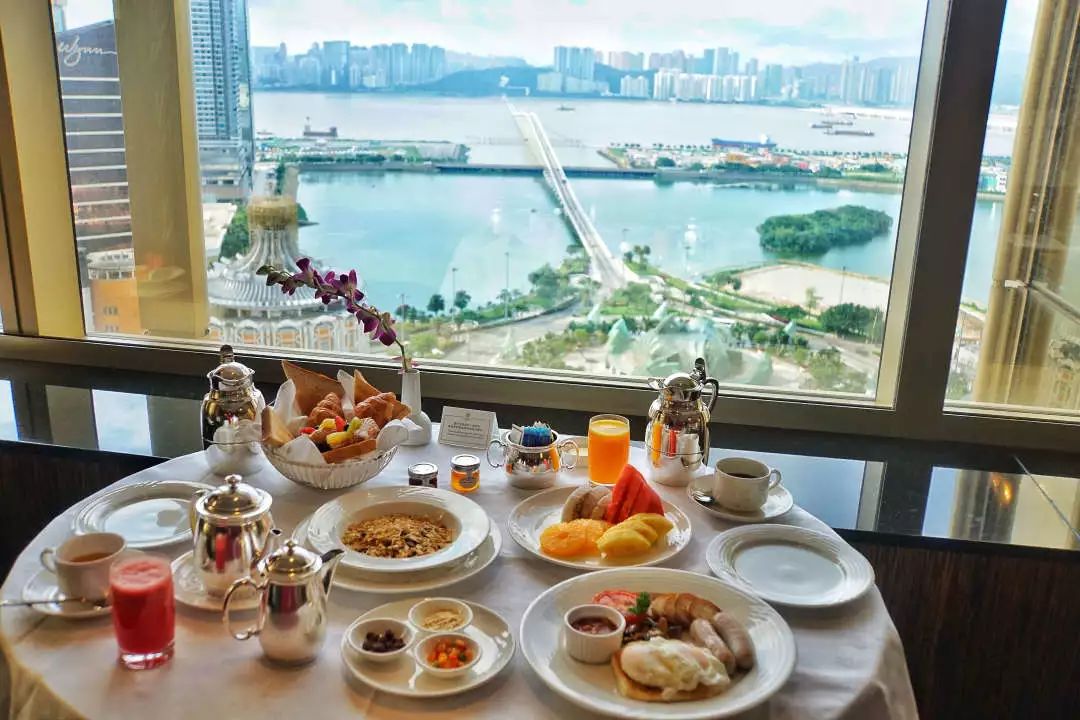 奚梦瑶戛纳酒店,奚梦瑶凯悦酒店