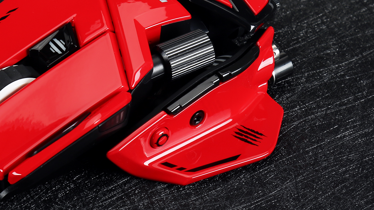 madcatz美加狮,madcatz美加狮vs雷蛇