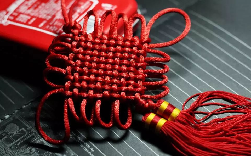 元宵节灯谜大全及答案简易版,元宵灯谜新玩法看看你能答对几道