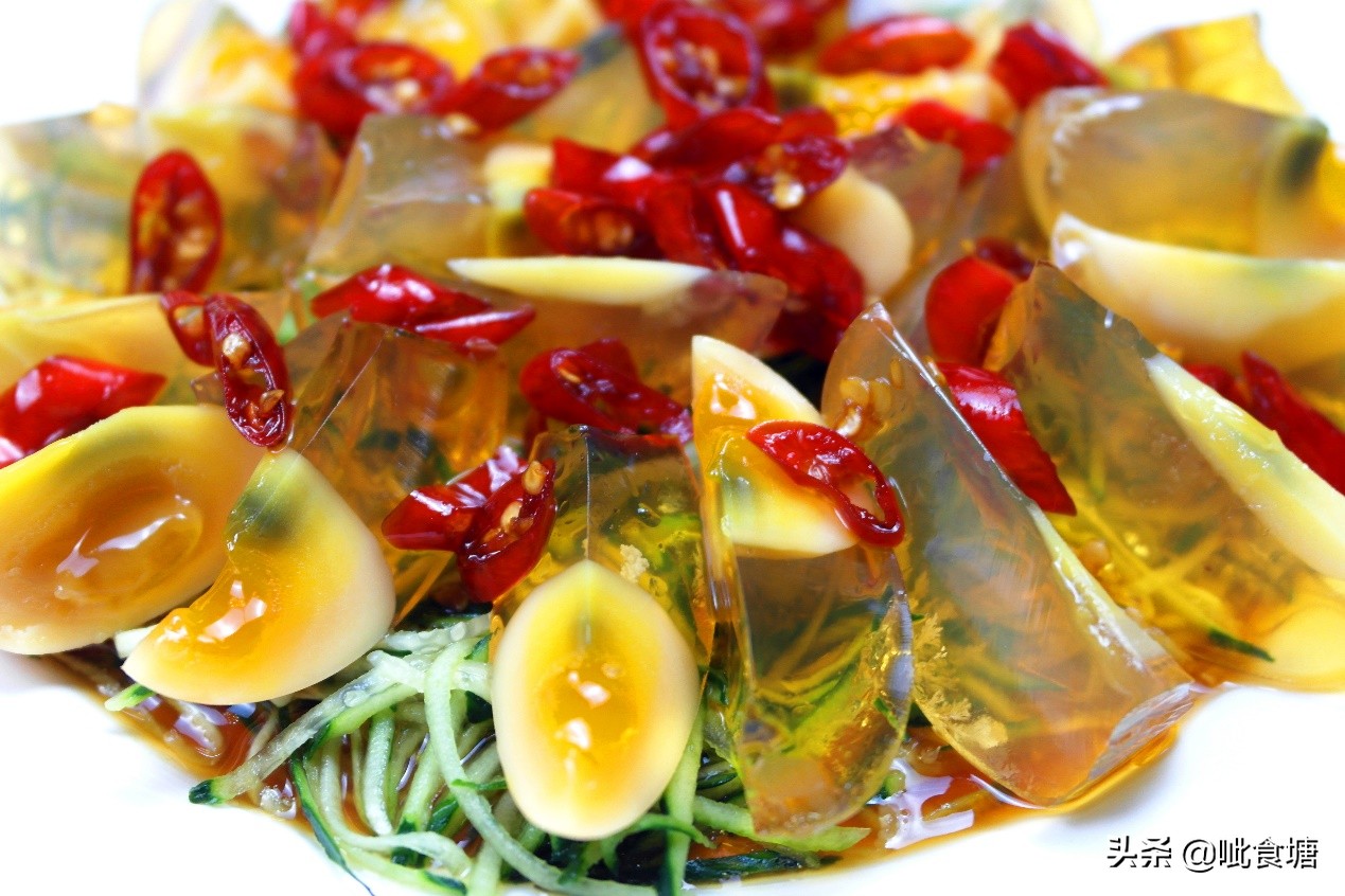 凉拌变蛋有腥臭味？加上这1步，好吃不臭，一吃就上瘾，超级下饭