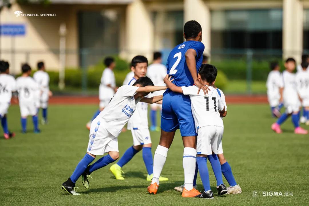 种下一颗足球的种子,种下一颗书法的种子