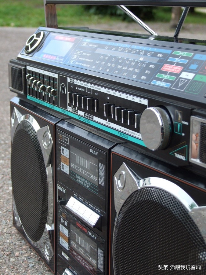 80年代便携式录音机图文,80年代手提式录音机