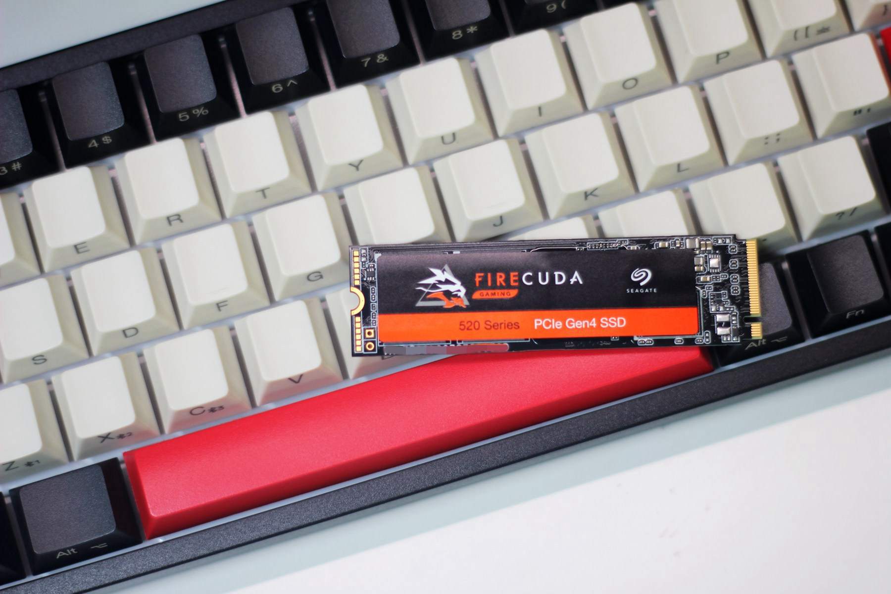 技嘉z590小雕pro评测,技嘉z590丐版评测