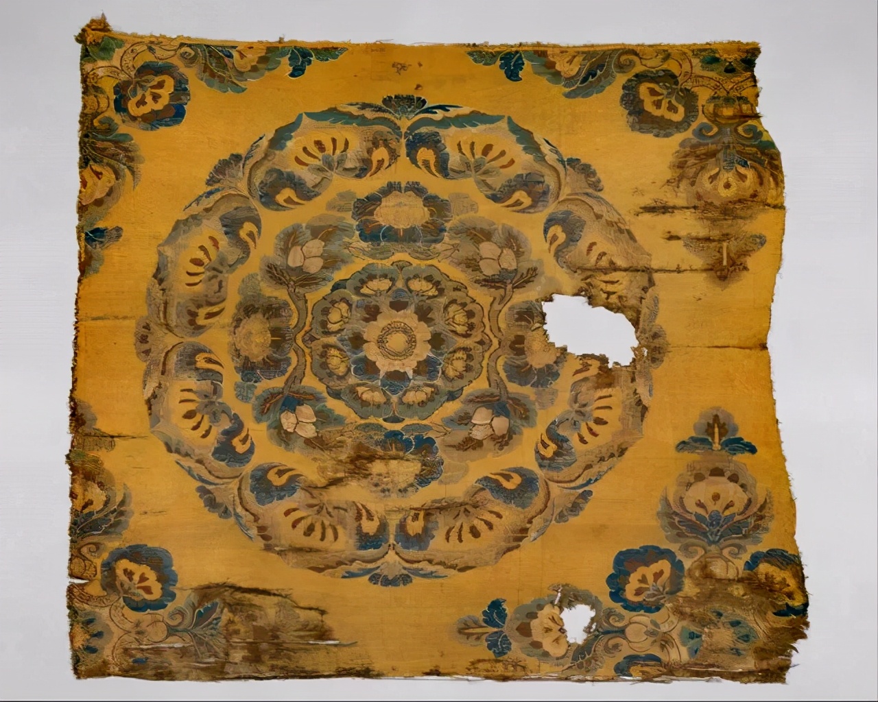 山东出土的禁止出国国宝级文物,禁止出国展览的文物金缕玉衣